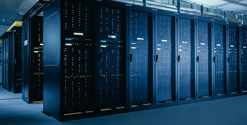 iXAfrica secures funding from RMB to expand Nairobi data centre by 20 MW Data_centre_hallway